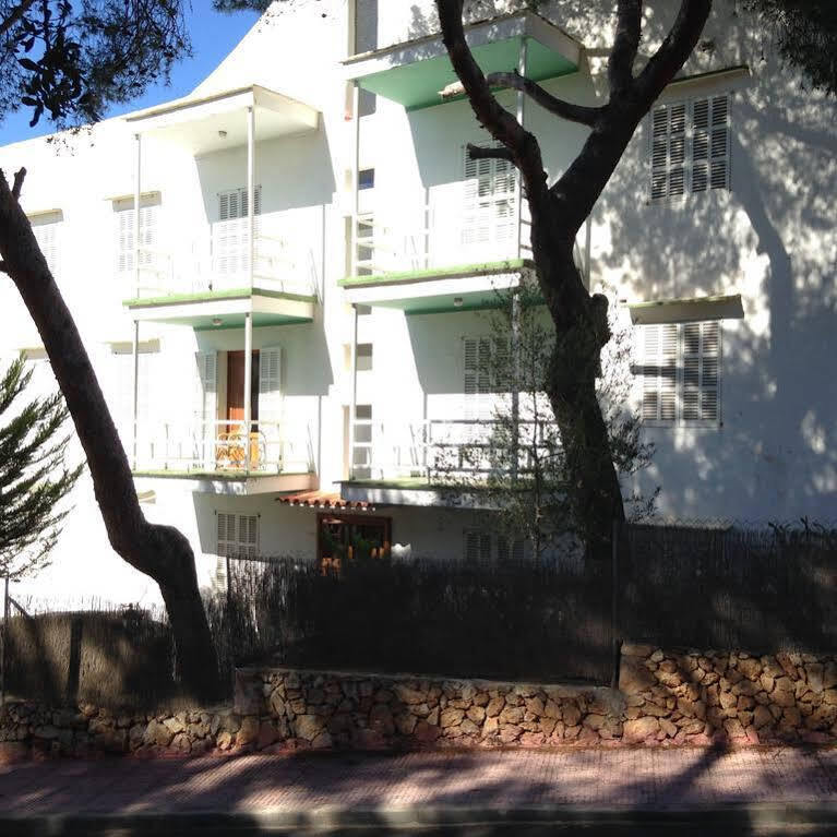Hostal Residencia San Francisco Portocolom  Exterior foto